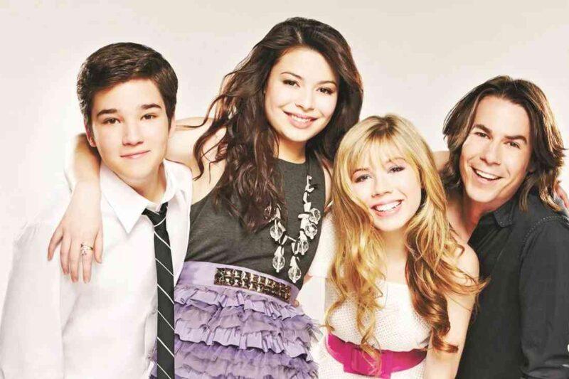 iCarly regresará, Miranda Cosgrove y el elenco original
